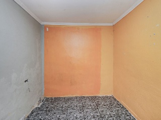 Pisos en C/ Empordà, Badalona (Barcelona) 3