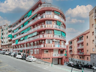 Pisos en C/ Empordà, Badalona (Barcelona) 12