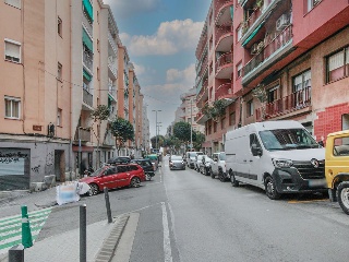 Pisos en C/ Empordà, Badalona (Barcelona) 15