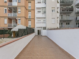 Pisos en C/ Margall, Barcelona 19