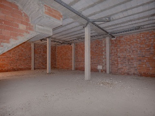 00243-0001 33