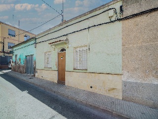 Casa adosada en C/ Salzillo - Elda - Alicante 23