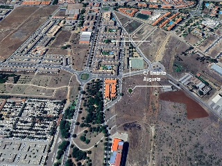 Suelo en C/ Emérita Augusta - Mérida - Badajoz 8