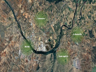 Suelo en C/ Emérita Augusta - Mérida - Badajoz 9