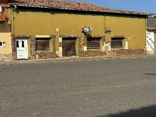Casa adosada en Cabreros del Río - León - 23