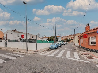 Casa Adosada en C/ Alcubierre, Reus (Tarragona) 29