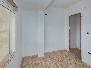 Piso en Av/ Corts Valencianes, Canals (Valencia) 41