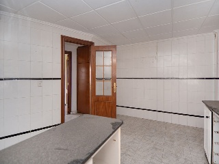 00086-0001 29