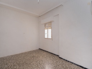 00086-0001 33