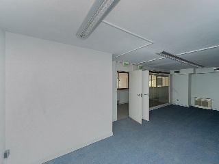 00385-0001 30