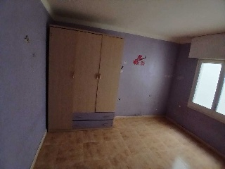 Piso en C/ Atlántida, Girona 9