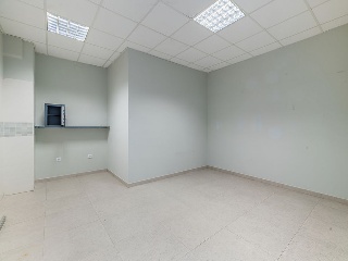 Nave industrial en C/ Poseidón, Meco (Madrid) 32