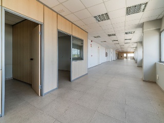 Nave industrial en C/ Poseidón, Meco (Madrid) 39