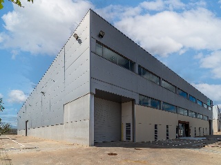 Nave industrial en C/ Poseidón, Meco (Madrid) 53