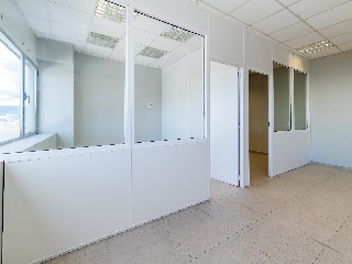 Nave industrial en C/ Poseidón, Meco (Madrid) 72