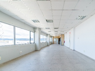 Nave industrial en C/ Poseidón, Meco (Madrid) 73