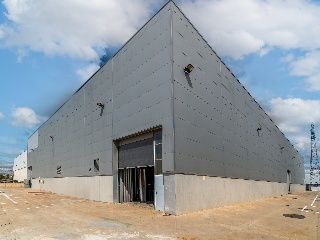 Nave industrial en C/ Poseidón, Meco (Madrid) 88