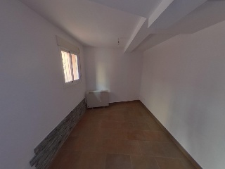 Piso en C/ Agustina de Aragón - Zaragoza - 18