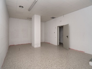 Local comercial en Lorca 25