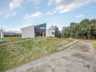 Chalet independiente en Bescanó (Girona)  39