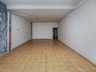 Casa adosada en C/ Major - Salt - Girona 8