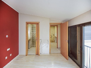 Casa adosada en C/ Major - Salt - Girona 18