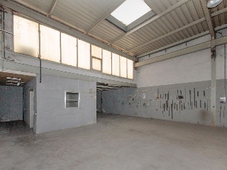 Nave industrial en C/ Saragossa - Terrassa - Barcelona 12