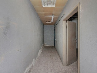 Nave industrial en C/ Saragossa - Terrassa - Barcelona 16