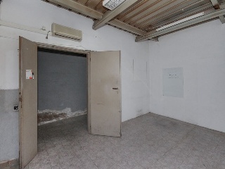 Nave industrial en C/ Saragossa - Terrassa - Barcelona 19
