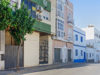 Piso en C/ Bailén  - Chiclana de la Frontera -  19