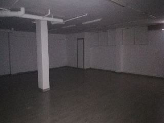 Local situado en Badalona 11
