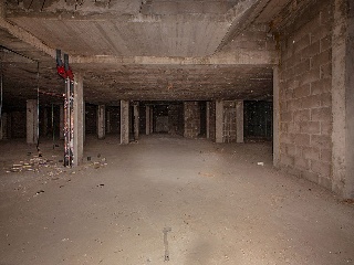 00017-0001 8