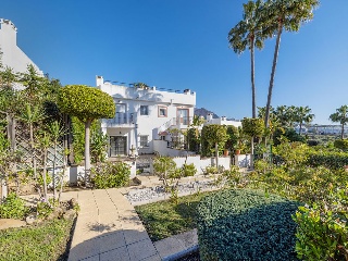 Chalet Adosado en C/ del Arte -Estepona - 36