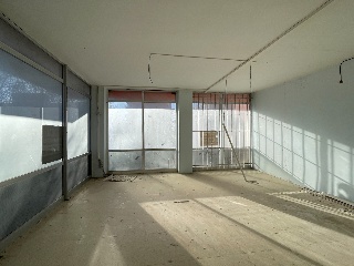 Local en C/ Port Lligat 11