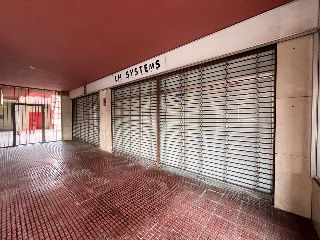 Local en C/ Port Lligat 15