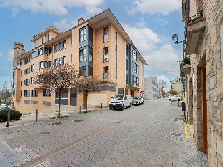Piso y garaje en C/ Mayor, Villava/Atarrabia (Navarra) 26