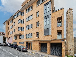 Piso y garaje en C/ Mayor, Villava/Atarrabia (Navarra) 28