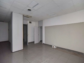 Local en Av Roma - Manlleu - Barcelona 10