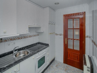 Piso con garaje y trastero en Maria de Pita - O Barco - Ourense 6