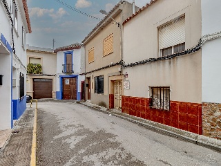 04426-0001 13
