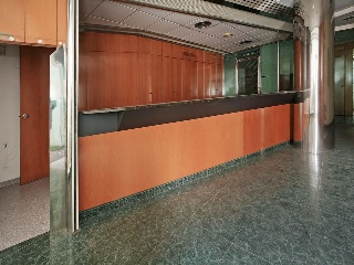 Local comercial en Santa Coloma de Gramenet (Barcelona) 16