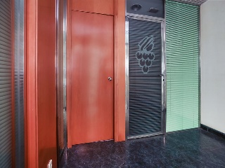 Local comercial en Santa Coloma de Gramenet (Barcelona) 19