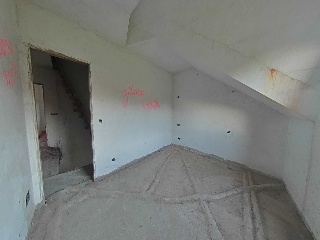  122
