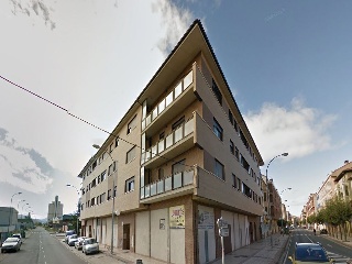 Piso y plazas de garaje en C/ Estación del Ferrocarril 2