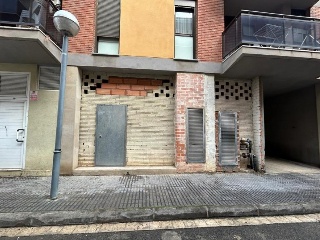 Local comercial en C/ Les Eres Altes - Vila-seca - Tarragona     3