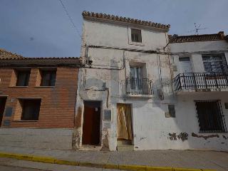 Unifamiliar en venta en Lucena De Jalon de 150  m²