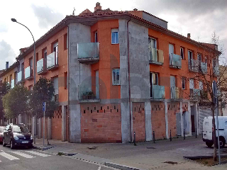 Pisos banco Roca Del Valles