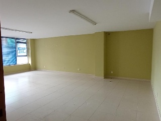 Constitucion (De La) 16
