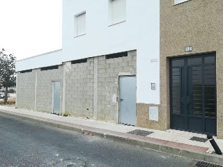 Pisos banco Almonte