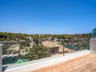 Verge Del Carme 3